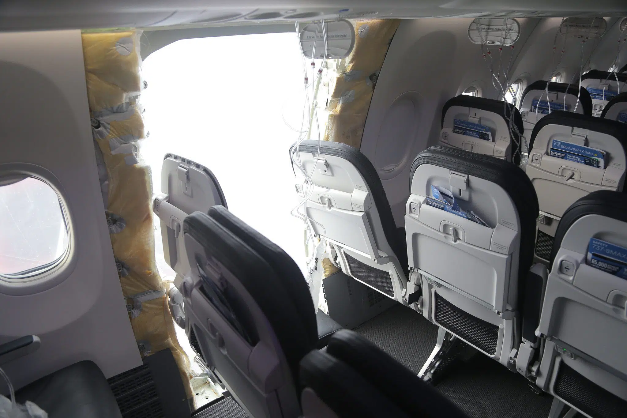 alaska airlines cabin